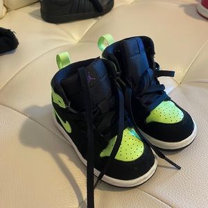 Toddler size 5C Jordan 1s